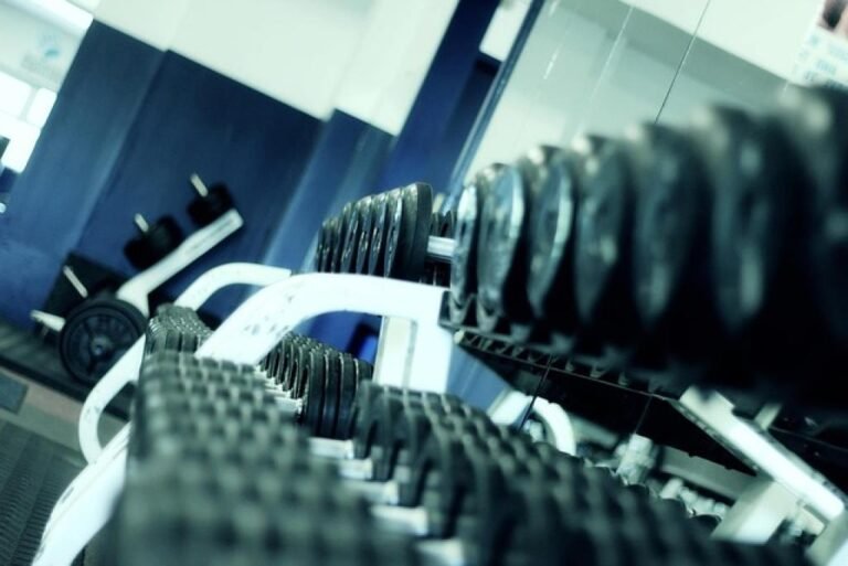 Strength Training Vs Cardio Guide: Maximizing Your Fitness Routine