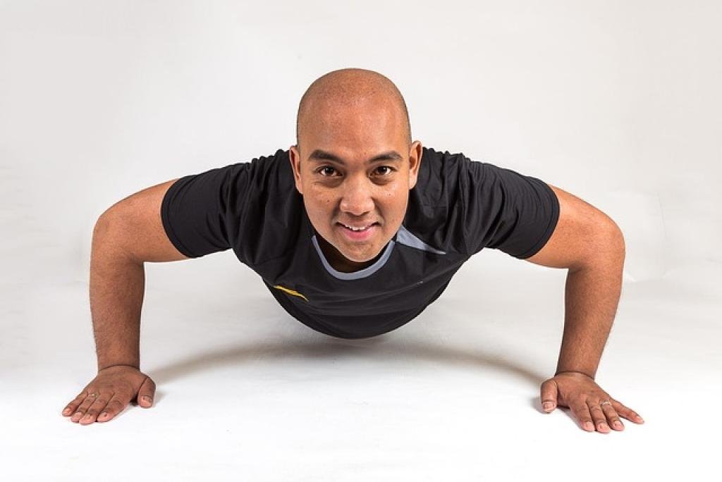 Key Considerations When Choosing a Personal Trainer 3 17588485234518enNUDbEMuF inpost image